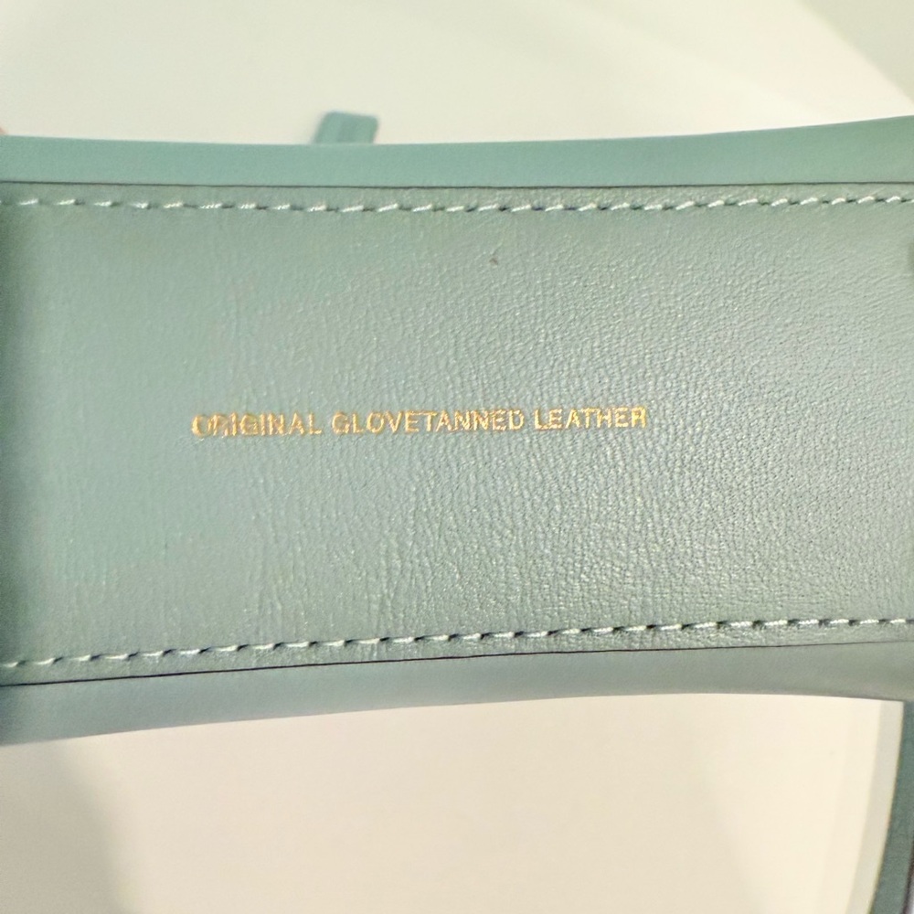 Coach Mini Teal Glovetanned
Leather Tote/Crossbody NWOT, never used - Picture 3 of 10